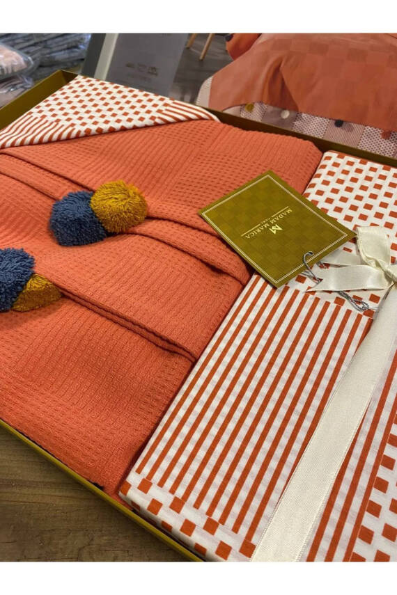 %100 Pamuklu Çift Kişilik Yatak Örtüsü Pike, Waffle Desen, Ponponlu Pike Takımı (KİREMİT) - 1