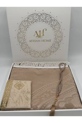 3 Parça Özel Kutulu Dokuma Burgu Saçaklı Seccade Takımı (Bej) - 3