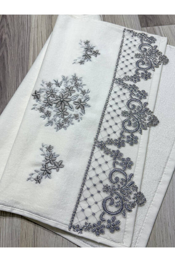 6 LI Kadife Lüks Fransız Güpürlü Sırma İşlemeli Çeyizlik 50x90 El ve Yüz Havlusu (KREM) - 4