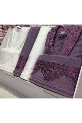 Aile Bornoz Seti 6 Parça Kutulu (MÜRDÜM*KREM)