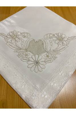 Güpürlü Dantel Inci Işlemeli Krem Çeyizlik Saten Lüks Bohça (KREM) - 2