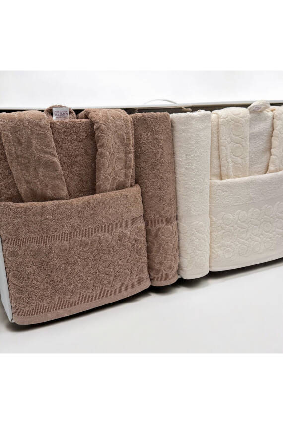 Kadife Jakarlı 6 Parça Bornoz Seti (Bej*Krem) - 2