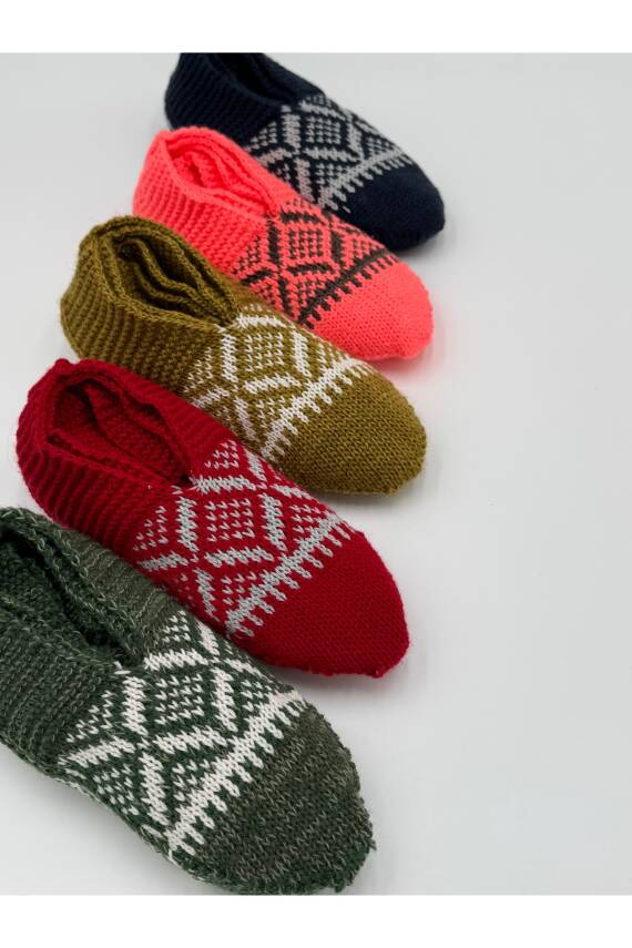 Kadın El İşi Model Yün Örgü 5 Adet Patik Çeyizlik Bohçalık Hediyelik (ASORTİ) - 1