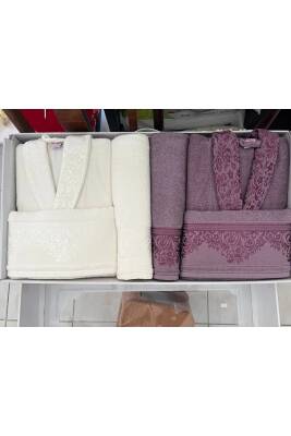 Pamuklu Jakarlı Aile Bornoz Seti (MÜRDÜM*KREM) - 3