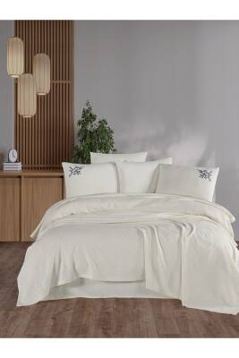 Premium Çift Kişilik Waffle %100 Pamuk, Petek Tasarım Nakışlı  Çift Kişilik Kutulu Pike Takımı (Krem) - 3