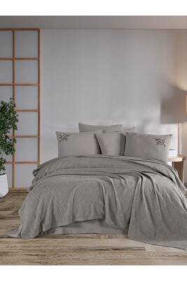 Premium Çift Kişilik Waffle %100 Pamuk, Petek Tasarım Nakışlı  Çift Kişilik Kutulu Pike Takımı (Vizon) - 3