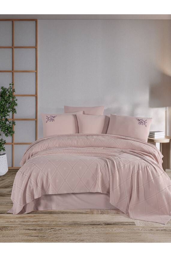 Premium Çift Kişilik Waffle %100 Pamuk, Petek Tasarım Nakışlı  Çift Kişilik Kutulu Pike Takımı (Pembe) - 3