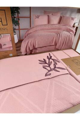 Premium Çift Kişilik Waffle %100 Pamuk, Petek Tasarım Nakışlı  Çift Kişilik Kutulu Pike Takımı (Pembe) - 4