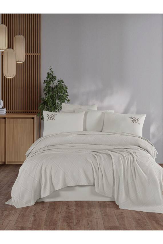 Premium Çift Kişilik Waffle %100 Pamuk, Petek Tasarım Nakışlı  Çift Kişilik Kutulu Pike Takımı (Taş) - 3